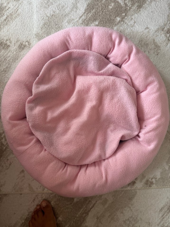 Pastel Pembe Yumuşak Battaniyekedi yatağı - Görsel 2