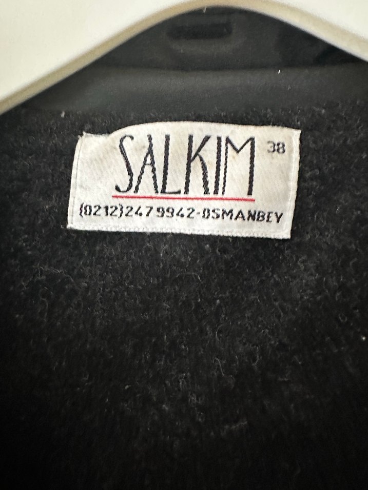 Siyah yağmurluk,Kapüşonlu, Fermuarlı - Görsel 3