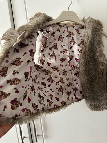 H&M 4-5 yaş kürk yelek