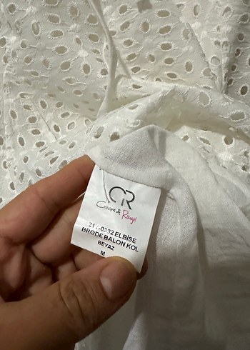 Cream Rounge Kısa balon Kollu Beyaz fisto Elbise - Görsel 6