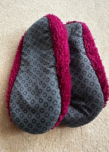 Kız Çocuk Renkli Sıcak Örgü Ev Terlikleri - Görsel 6