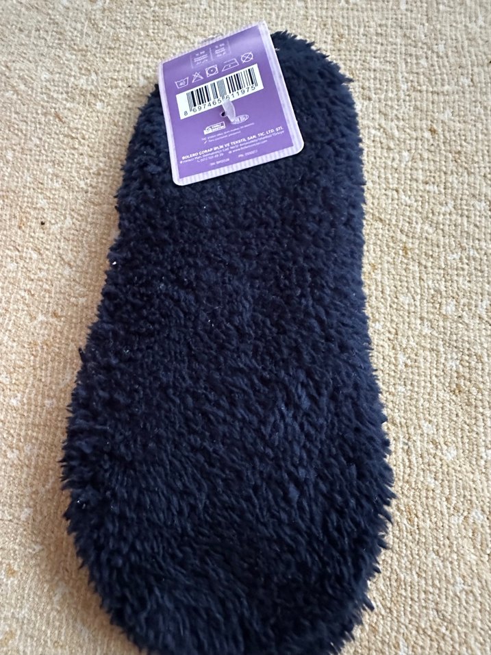 Kız Çocuk Renkli Sıcak Örgü Ev Terlikleri - Görsel 4