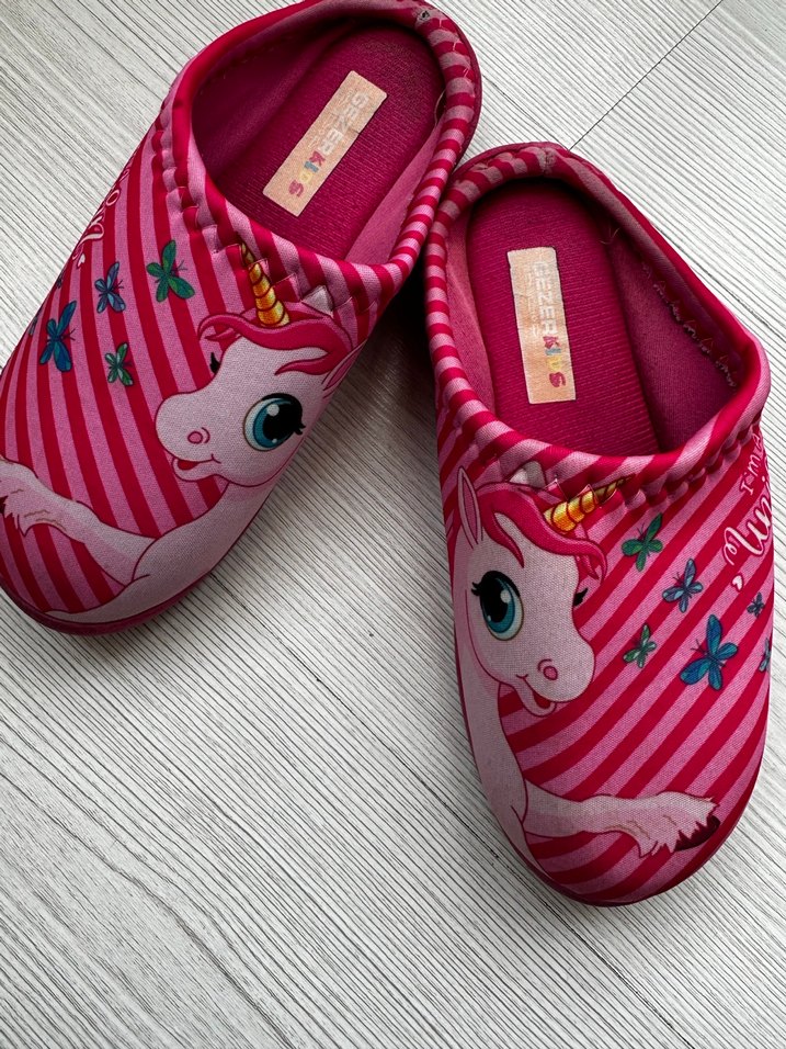 Kız Çocuk Pembe Unicorn Kaydırmaz Terlik - Görsel 3
