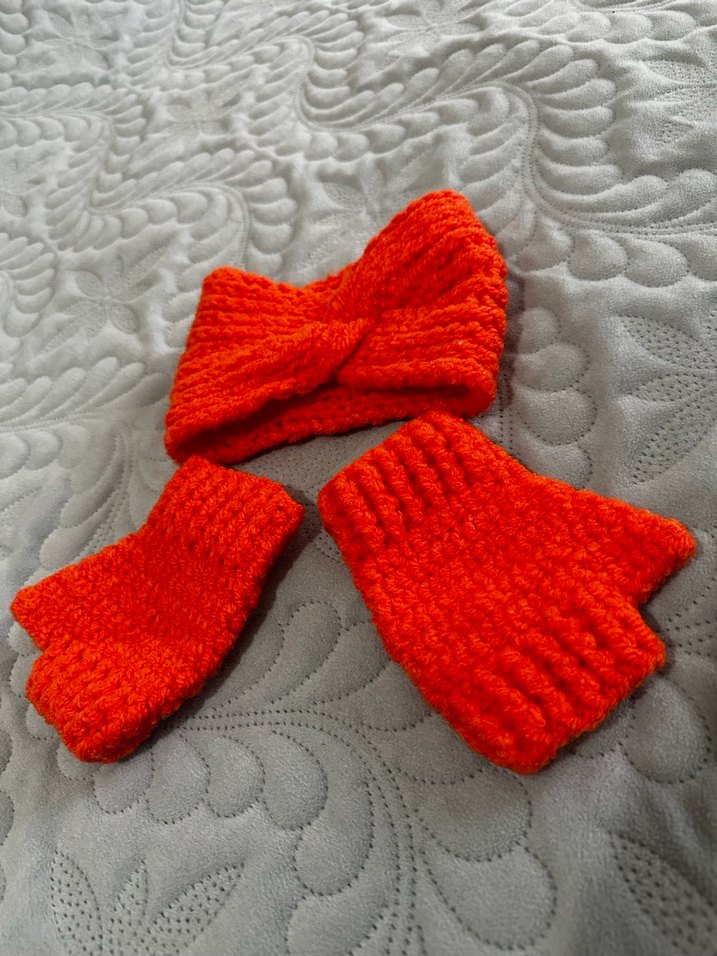 Örgü Kadın Eldiveni ve Saç Bandı Seti - Görsel 2