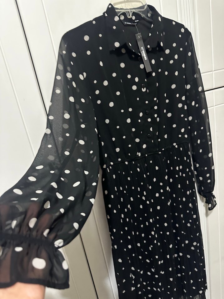 Uzun Kollu Puantiyeli Siyah Elbise - Görsel 3