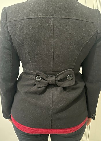 Siyah bele oturan kaşe kaban - Görsel 2