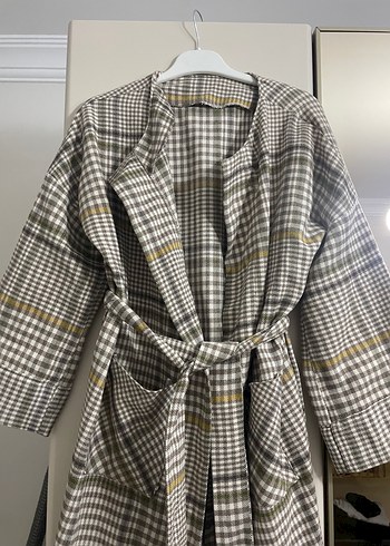 Kadın Gri Ekoseli Uzun Kuşaklı Kaban - Görsel 2