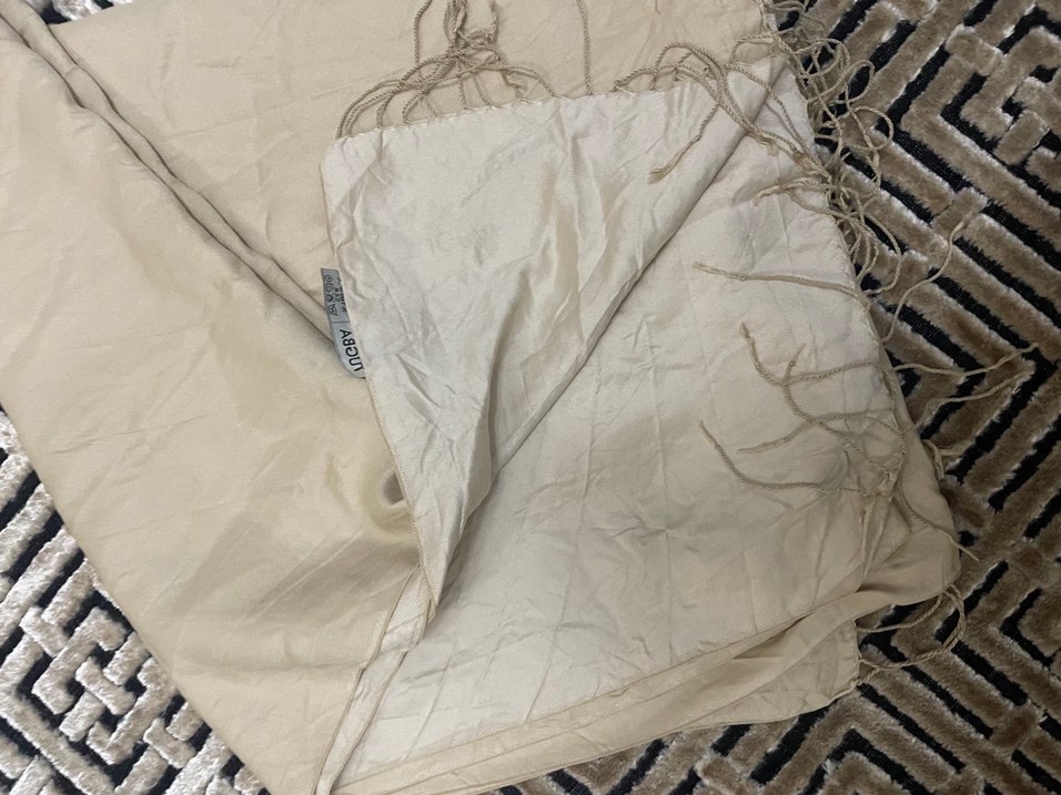 Tuğba ipek şal - Görsel 2