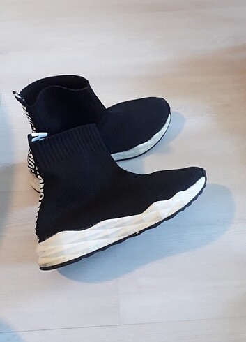 Elle ELLE TRİKO BOT 