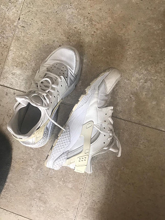 Nike ayakkabi