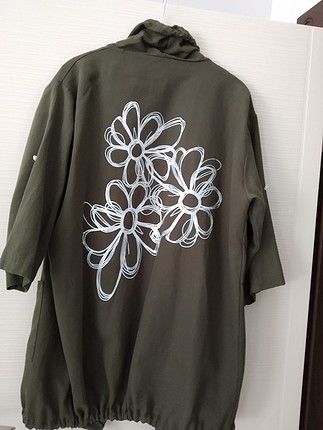 çiçekli ceket