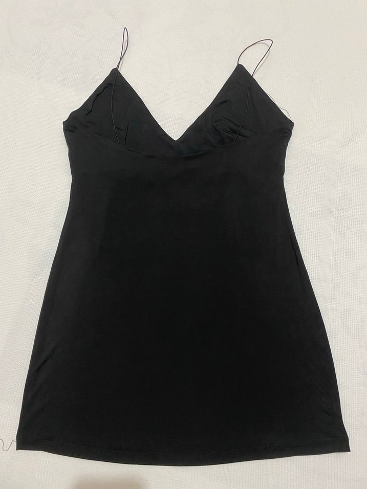 Siyah V Yakalı İnce Askılı Kadın Bluz - Görsel 2