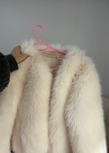 Beyaz kürk - Görsel 3