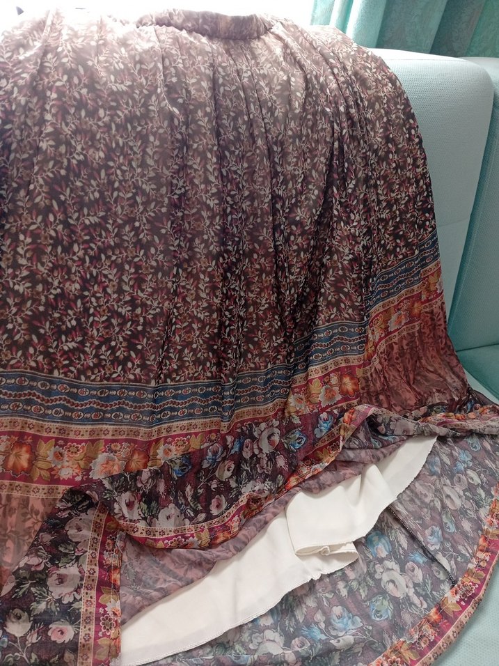 Bej Gri Bağlama Desenli Pilili Uzun Etek - Görsel 3