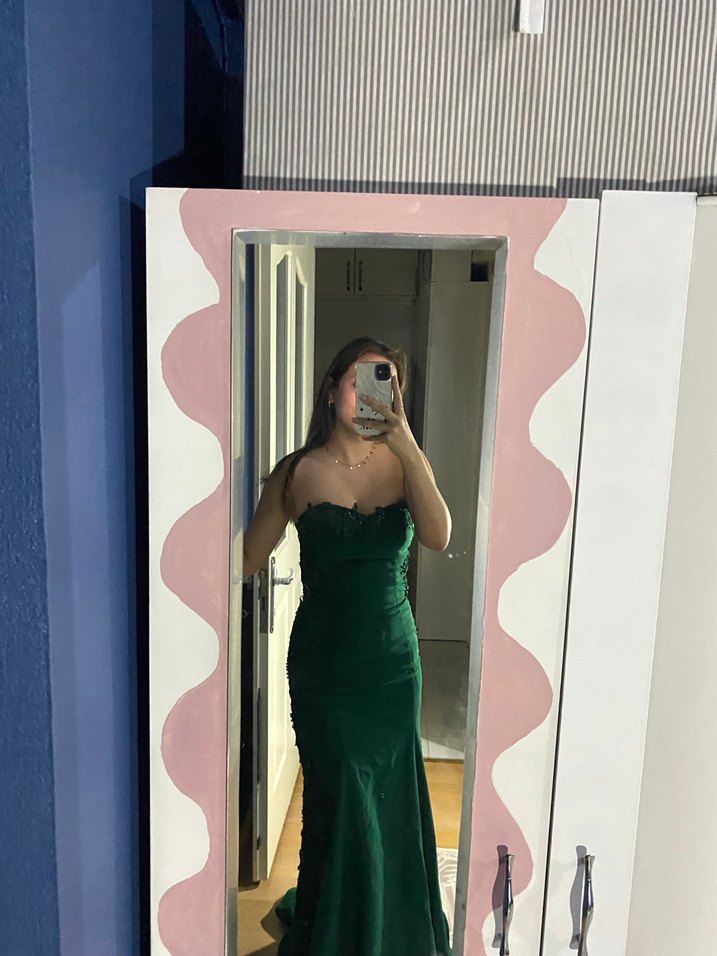 Sırtı Transparan Straplez Yeşil uzun Abiye - Görsel 3