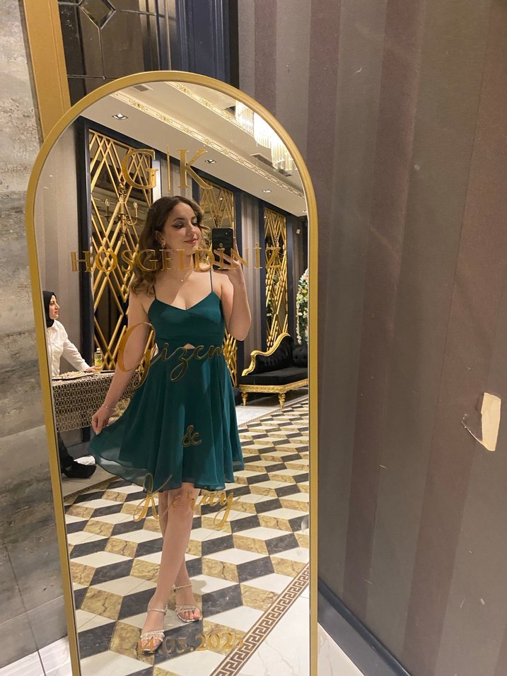 Yeşil Transparan Midi Mezuniyet Elbisesi - Görsel 3