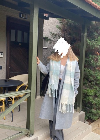 Çift düğmeli gri kaban - Görsel 4