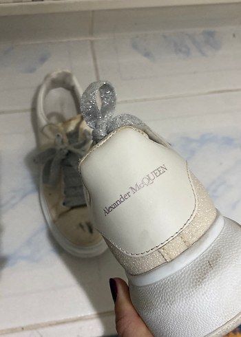 Beyaz Parlak Platform Topuklu Spor Ayakkabı - Görsel 2