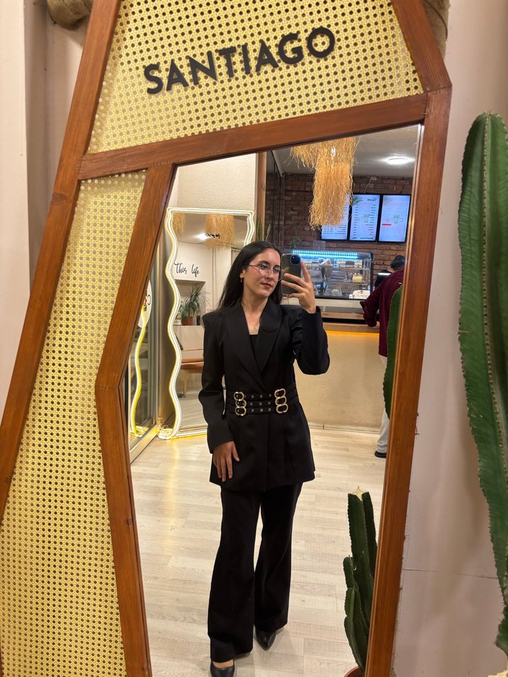 Kadın Siyah Deri Tokalı Uzun Ceket - Görsel 3