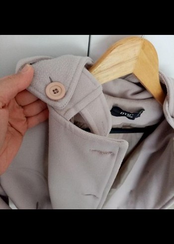 Kapüşonlu düğmeli tatlı pudra renk kaban - Görsel 3
