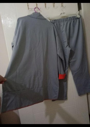 Gri Mini Yüksek Yakalı Kadın Takım - Görsel 5