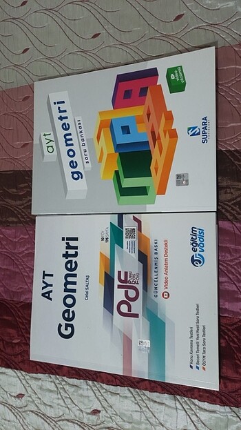 Ayt geometri 2 tane soru bankası 