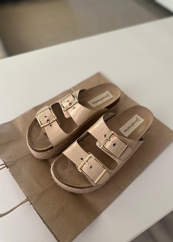 Stradivarius Platform Terlik