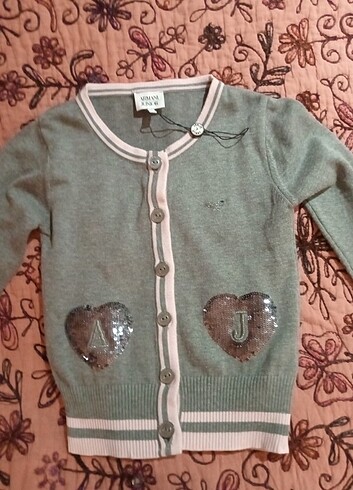 Armani Hirka