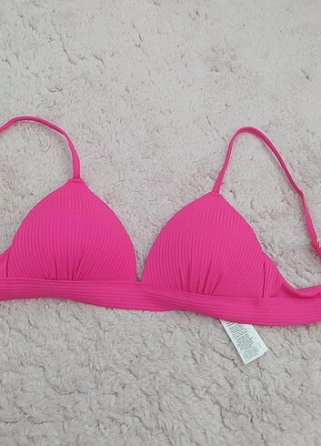Bikini üstü 
