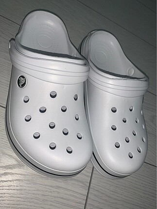 Crocs terlik