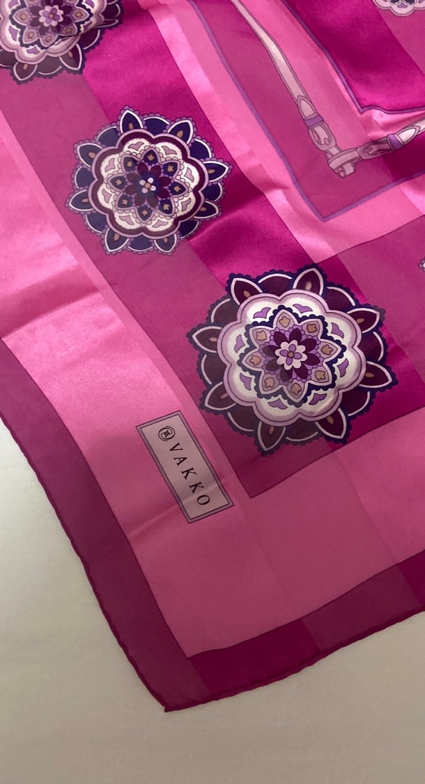 Dantelli Pembe Bohem İpek Şal - Görsel 3