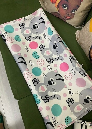 SIFIR CIFT KANAT ÇOCUK ODASI FON PERDE 