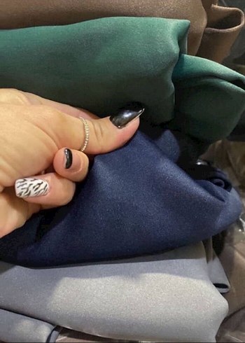 SIFIR TEK KANAT LACİVERT KARARTMA FON - Görsel 2