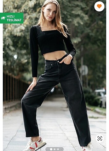 Trendyolmilla Siyah Skater Baggy Jean