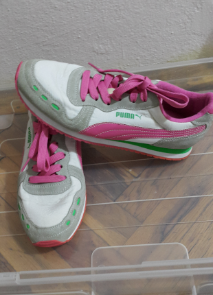 39 numara Puma spor ayakkabı 