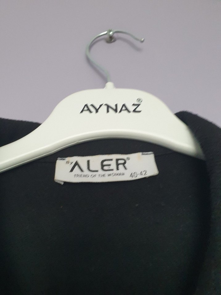 Düğmeli Siyah Uzun Keten Kadın Gömlek - Görsel 3