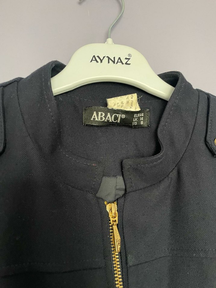 Siyah Kadın Uzun Fermuarlı Klasik Kaban - Görsel 2