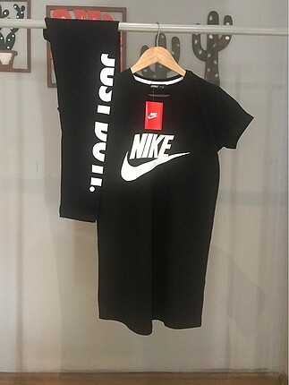 Eşofman takımı