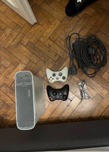 Xbox 360 Arcade Oyun Konsolu - Görsel 4