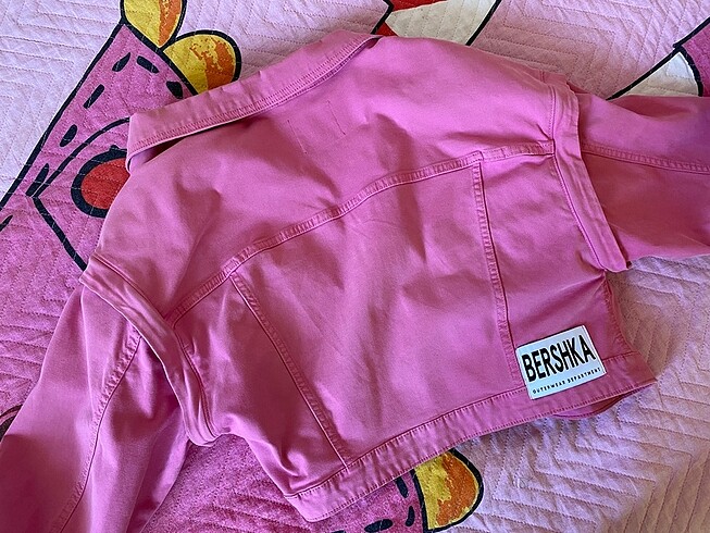 l Beden Bershka pembe ceket