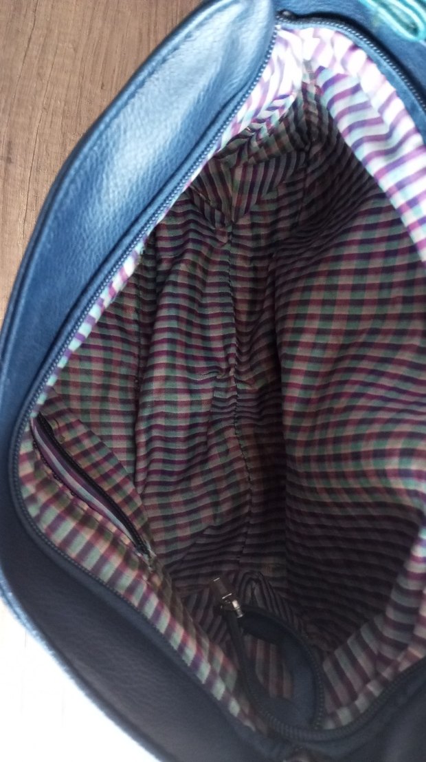 Kemer Detaylı Koyu Yeşil Deri Kadın Çanta - Görsel 3