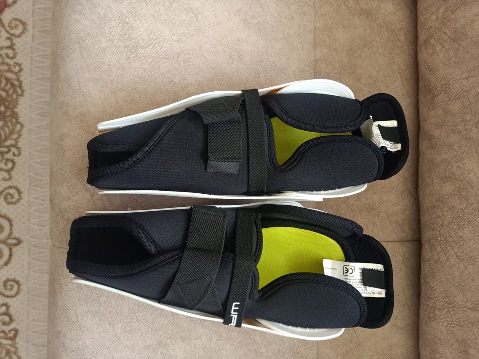 11 inç buz hokeyi dizliği - Görsel 2