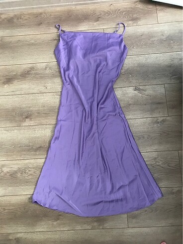 Zara mor saten elbise