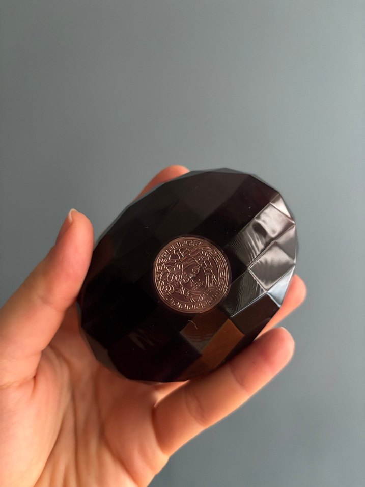 Versace Crystal Noir Kadın Parfümü - Görsel 2