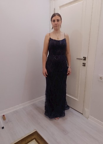 İnci İşlemeli Lacivert Uzun Abiye Elbise - Görsel 6