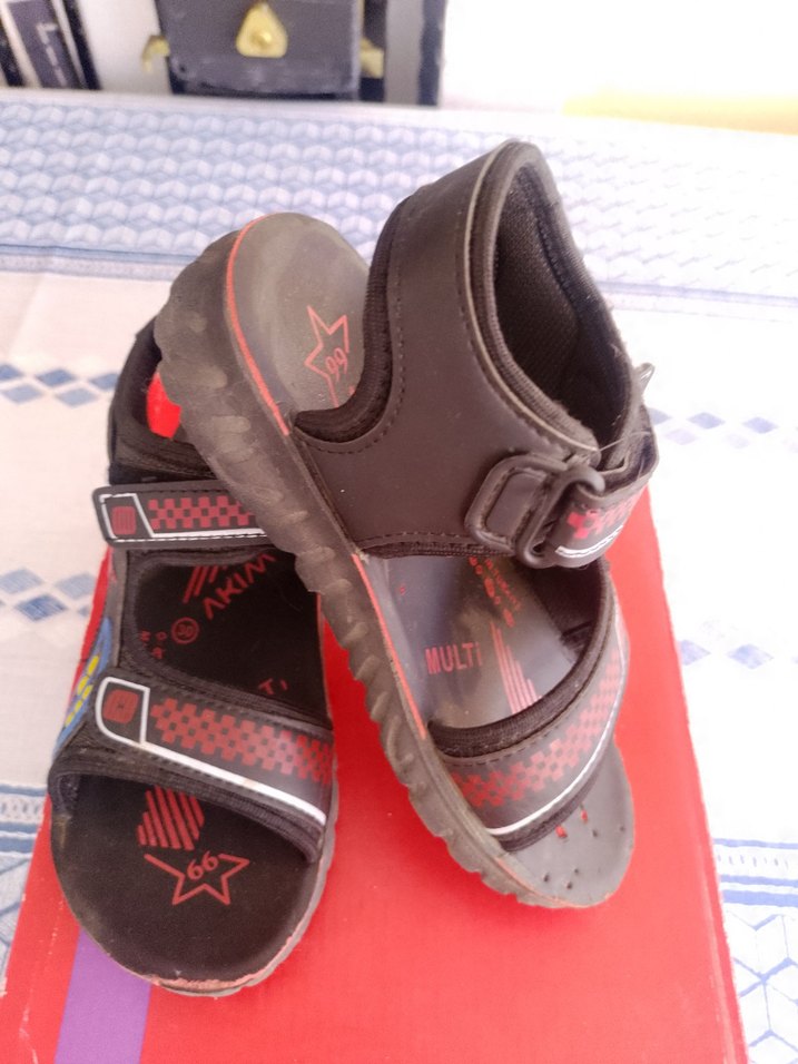 Kırmızı Baskılı Erkek Çocuk Sandalet - Görsel 5