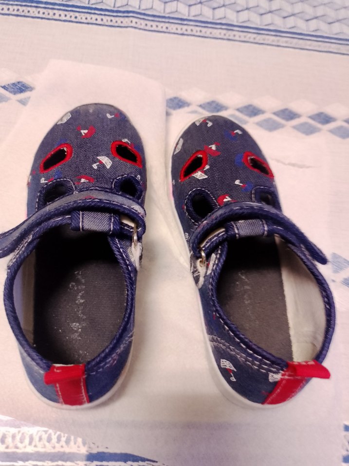 Erkek Çocuk Kot Kumaşlı Renkli Nakışlı Terlik - Görsel 4