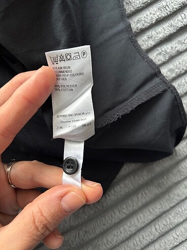 l Beden siyah Renk Marks&Spencer gömlek