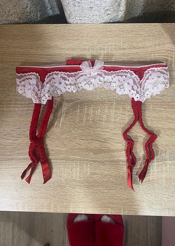 Kırmızı Desenli Emzirme Sütyeni - Görsel 2