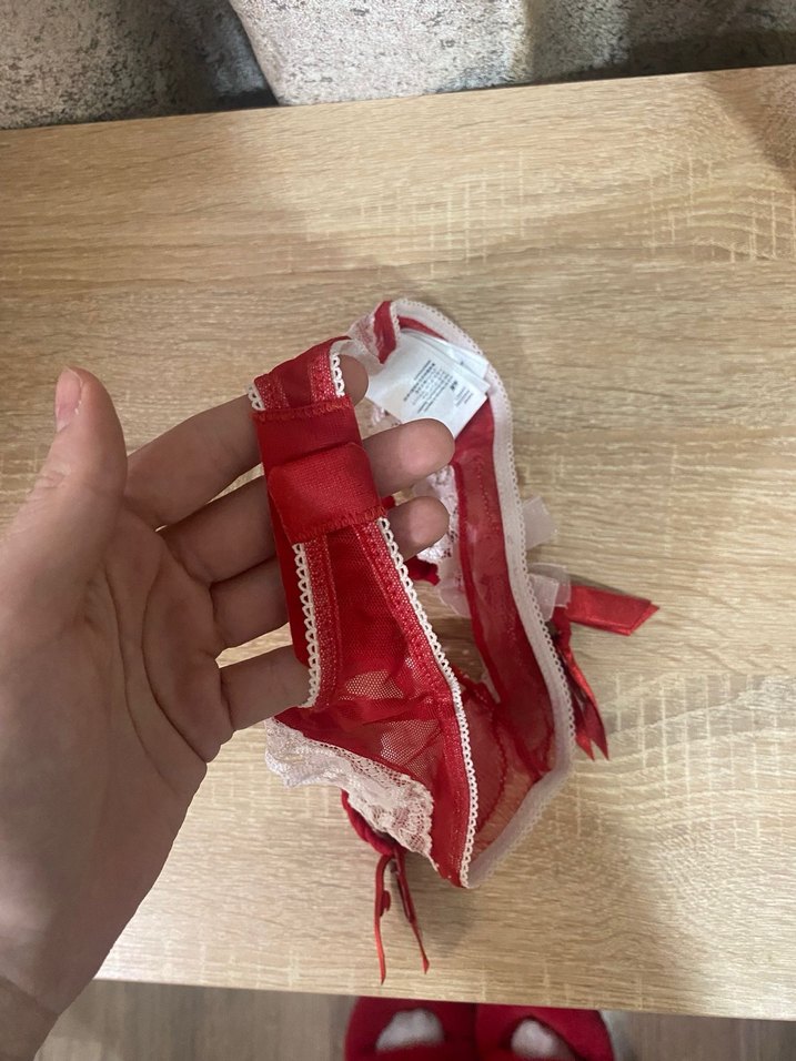 Kırmızı Desenli Emzirme Sütyeni - Görsel 3